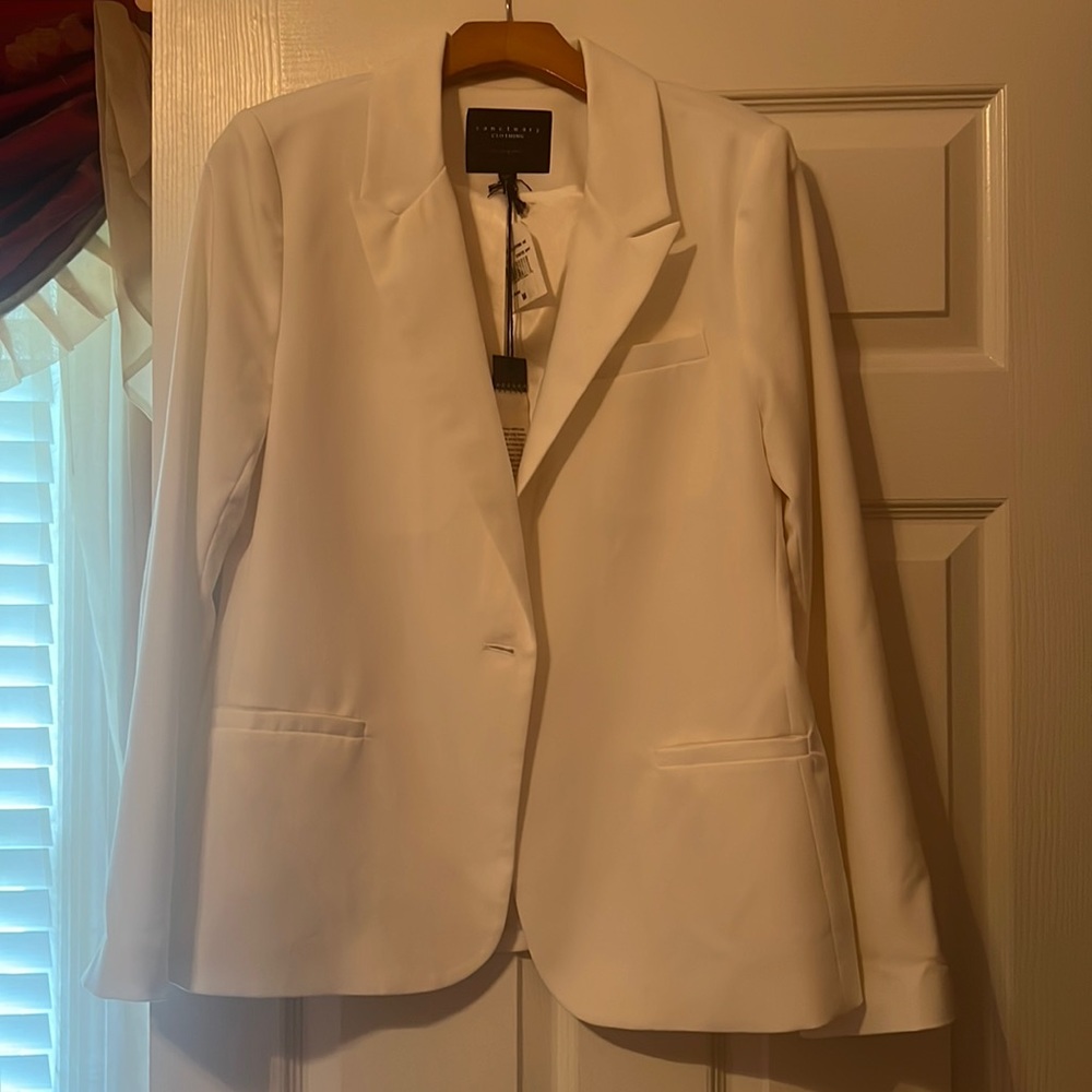 Brand new Sanctuary white blazer in size M